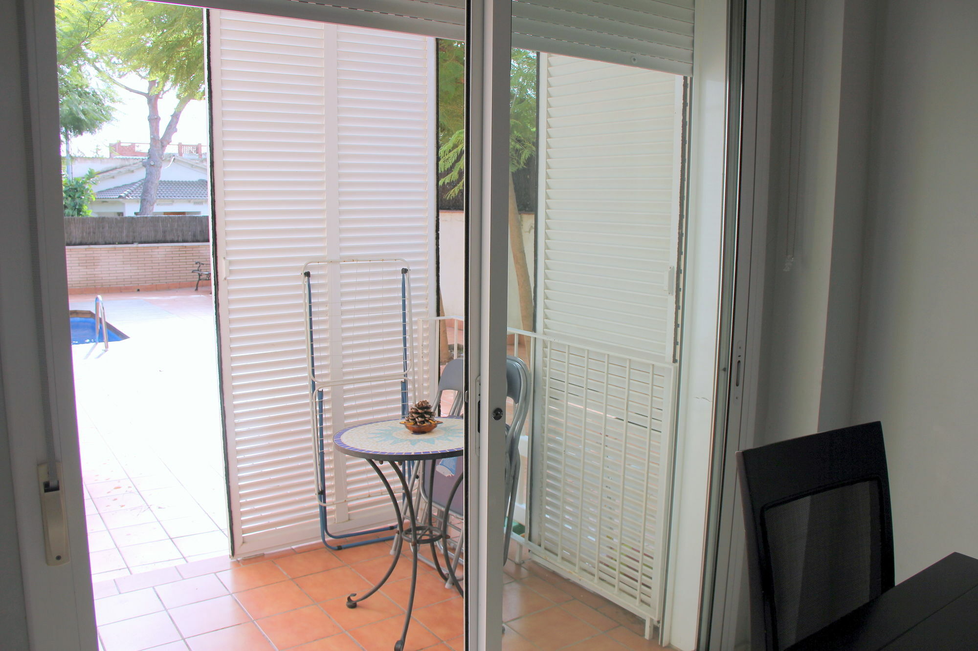 Apartamentos Caru Castelldefels Exterior photo